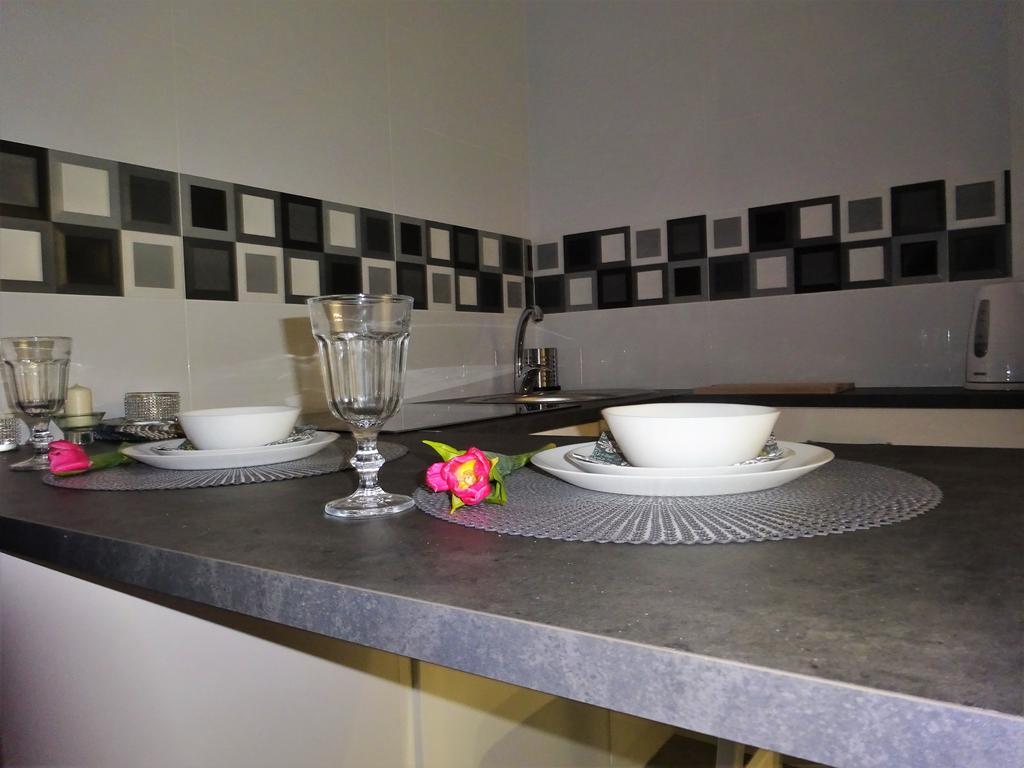 Apartament Junior วอร์ซอ ภายนอก รูปภาพ