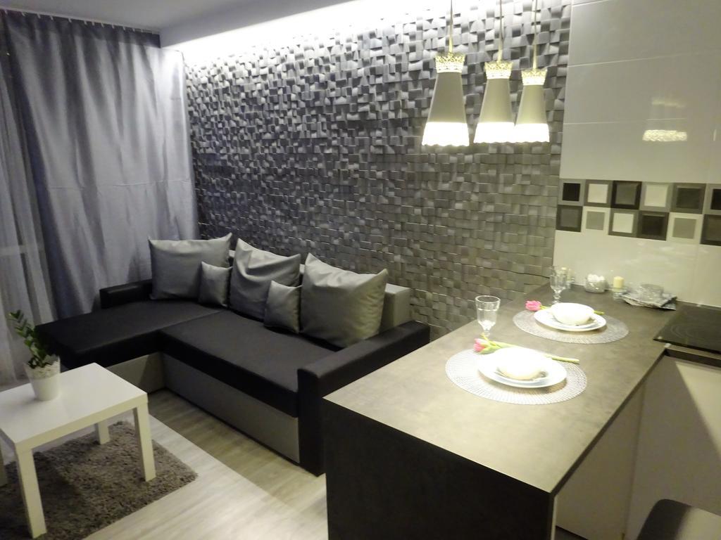 Apartament Junior วอร์ซอ ภายนอก รูปภาพ