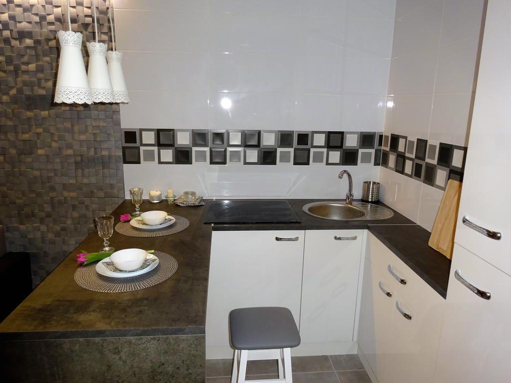 Apartament Junior วอร์ซอ ภายนอก รูปภาพ